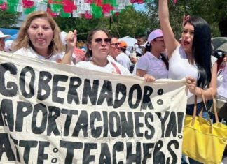 Exigen teachers destitución de Berlanga Moreno